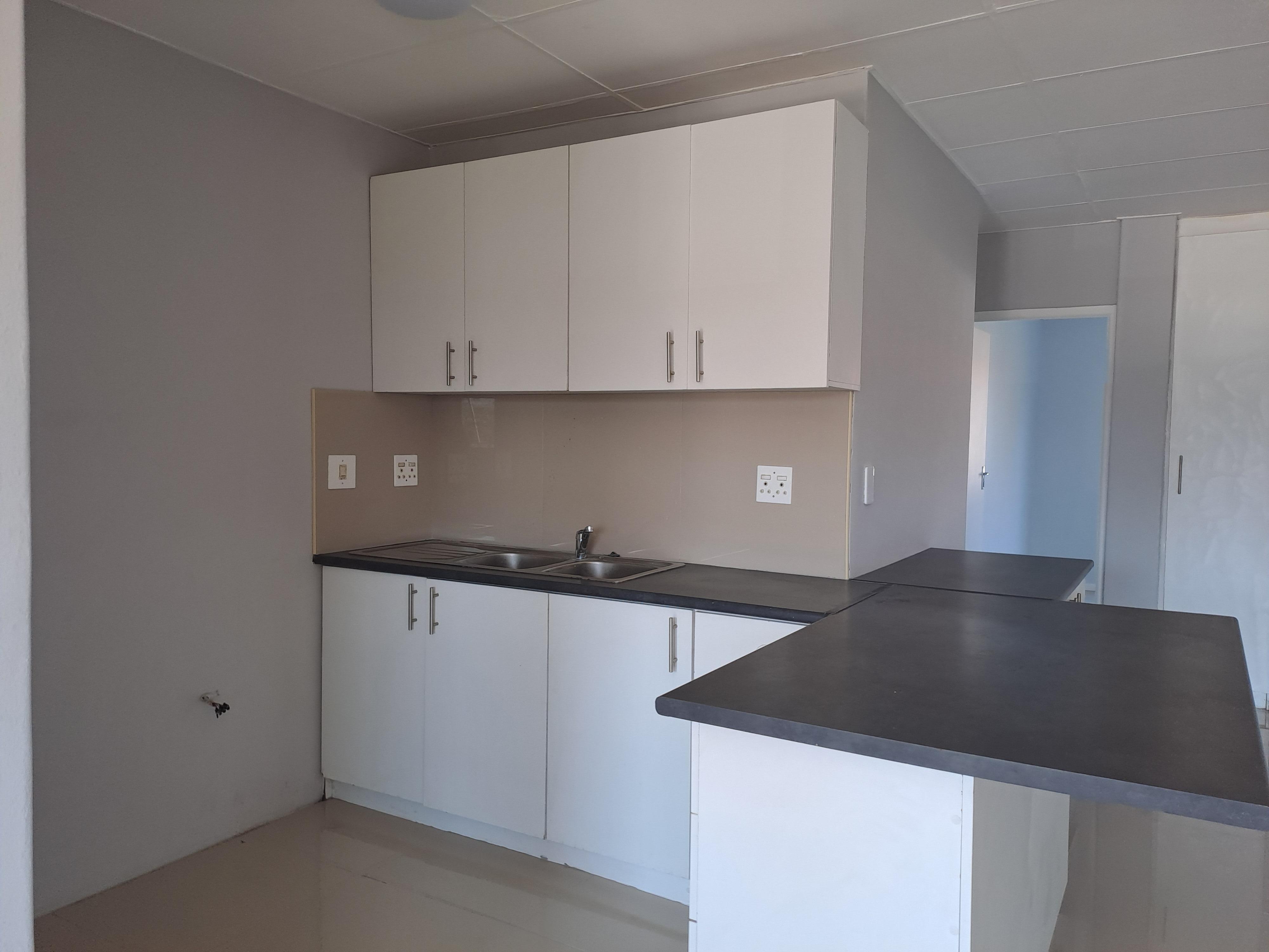 To Let 2 Bedroom Property for Rent in Anchorage Park Western Cape